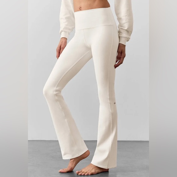 Alo Airbrush white Flared leggings - Picture 1 of 1